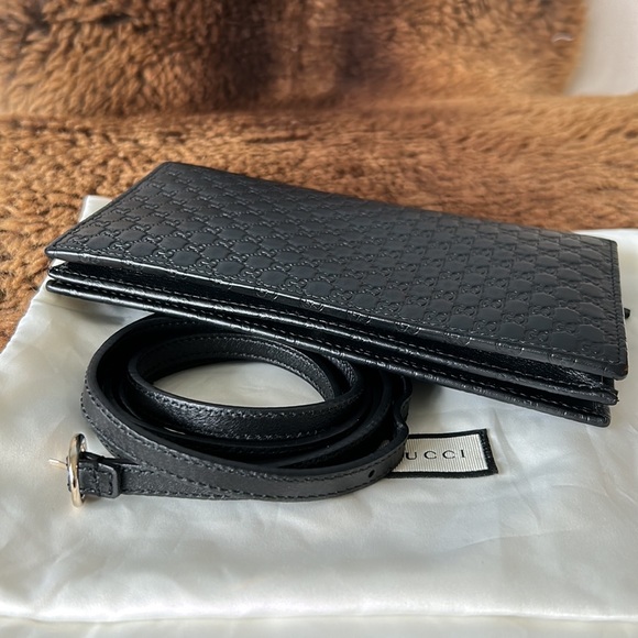 Gucci Microguccissima Wallet On Strap - Picture 8 of 10